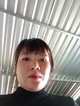 Snapshot of Thao_xx chatting on 09-11-25, 07:52 Thao xx online show from 09-11-25, 07:52