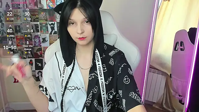 AudreyyKim online show from 10-14-25, 09:54