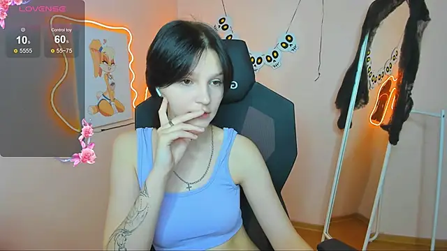 AudreyyKim online show from 11-04-25, 08:13