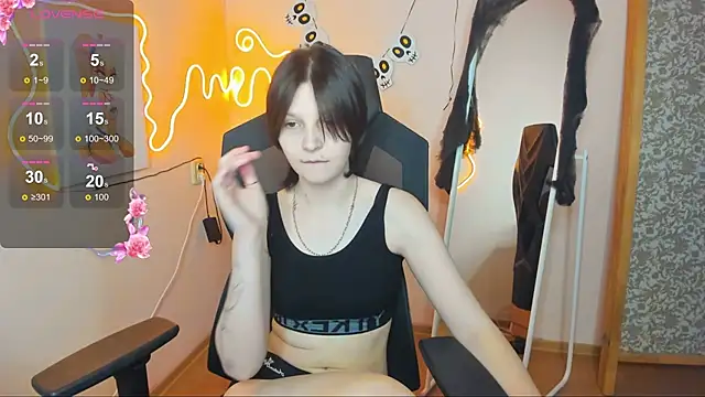 AudreyyKim online show from 11-06-25, 10:16