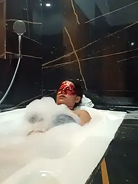 Snapshot of Seductive_Rani chatting on 10-11-25, 06:28 Seductive Rani online show from 10-11-25, 06:28