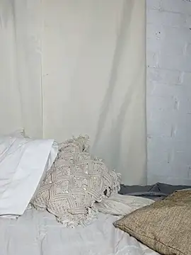 Gatithaaa online show from 03-25-26, 01:44