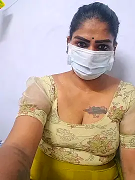 Snapshot of sherlin24 chatting on 09-15-25, 09:20 sherlin24 online show from 09-15-25, 09:20