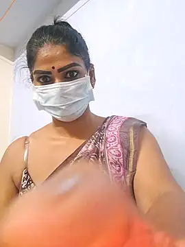 Snapshot of sherlin24 chatting on 09-29-25, 05:07 sherlin24 online show from 09-29-25, 05:07