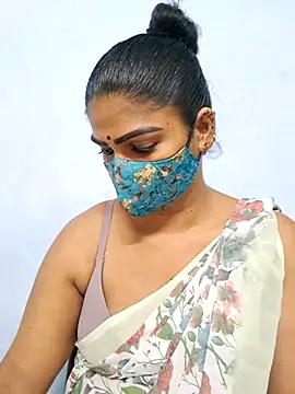 Snapshot of sherlin24 chatting on 10-03-25, 03:53 sherlin24 online show from 10-03-25, 03:53