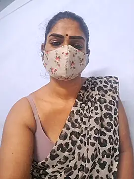 Snapshot of sherlin24 chatting on 10-29-25, 03:36 sherlin24 online show from 10-29-25, 03:36