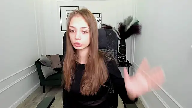 EmilyGraydis online show from 09-24-25, 05:11