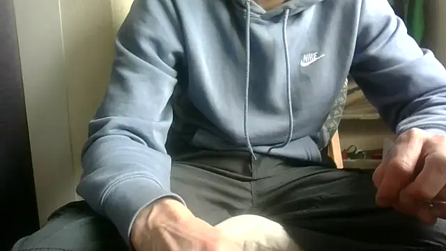 juju78jujuu online show from 04-10-26, 03:39