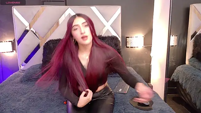 Snapshot of Miia_bunny chatting on 09-12-25, 09:04 Miia bunny online show from 09-12-25, 09:04