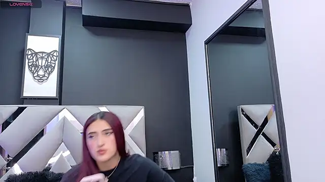 Snapshot of Miia_bunny chatting on 09-16-25, 09:05 Miia bunny online show from 09-16-25, 09:05