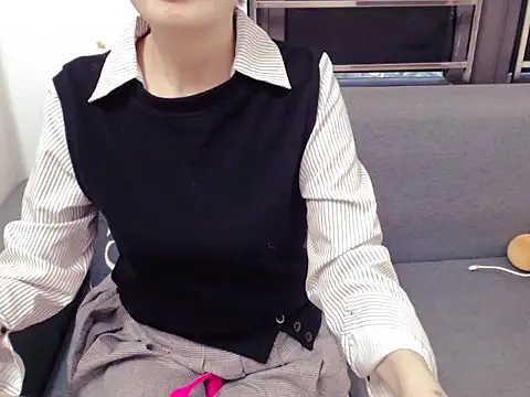 Funnygirl 9x online show from 02-02-26, 02:32