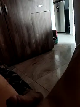 Snapshot of sebxxx19 chatting on 10-08-25, 04:15 sebxxx19 online show from 10-08-25, 04:15