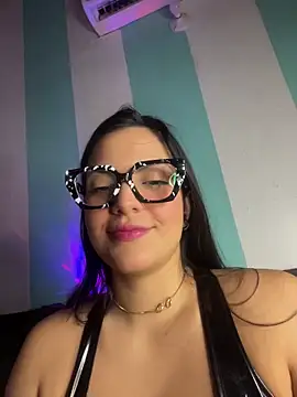 Snapshot of alilith chatting on 03-24-26, 05:40 alilith online show from 03-24-26, 05:40