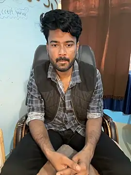 MeekBatgirl online show from 11-21-25, 06:56