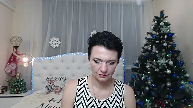 AvaSaturnian online show from 11-29-25, 12:08