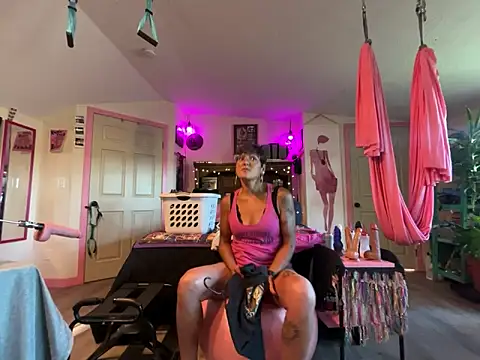 kinkycanner online show from 06-10-26, 01:39