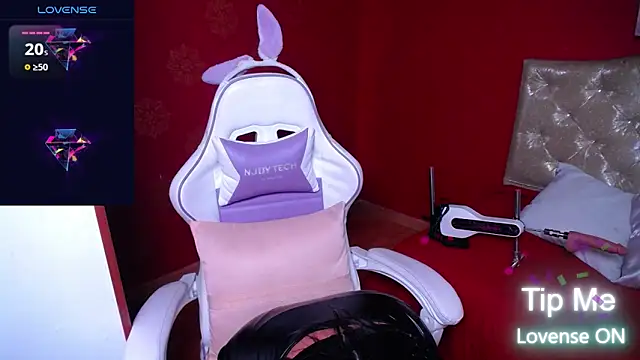 Violet-Flow online show from 10-14-25, 01:12