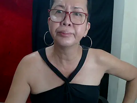 Snapshot of radar777 chatting on 05-03-26, 01:28 radar777 online show from 05-03-26, 01:28