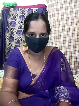 Snapshot of Mee_harini-telugupilla chatting on 02-18-26, 04:58 Mee harini-telugupilla online show from 02-18-26, 04:58