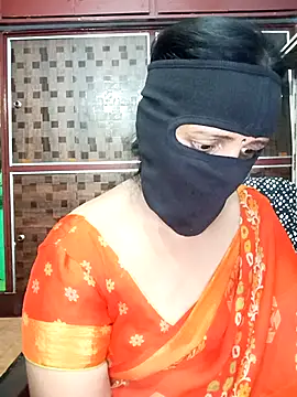 Snapshot of Mee_harini-telugupilla chatting on 05-03-26, 01:44 Mee harini-telugupilla online show from 05-03-26, 01:44