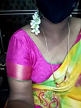 Snapshot of Mee_harini-telugupilla chatting on 05-08-26, 09:58 Mee harini-telugupilla online show from 05-08-26, 09:58
