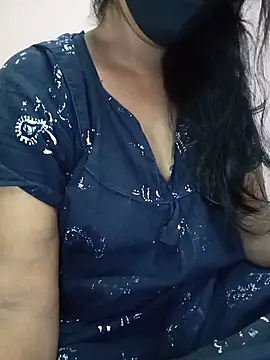 Snapshot of Mee_harini-telugupilla chatting on 05-17-26, 11:50 Mee harini-telugupilla online show from 05-17-26, 11:50