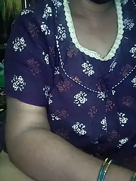 Snapshot of Mee_harini-telugupilla chatting on 05-20-26, 03:45 Mee harini-telugupilla online show from 05-20-26, 03:45