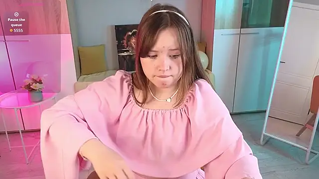 Snapshot of Sweetie_Hope chatting on 09-14-25, 04:22 Sweetie Hope online show from 09-14-25, 04:22