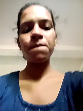 Snapshot of BebyDoll_143 chatting on 10-03-25, 03:47 BebyDoll 143 online show from 10-03-25, 03:47