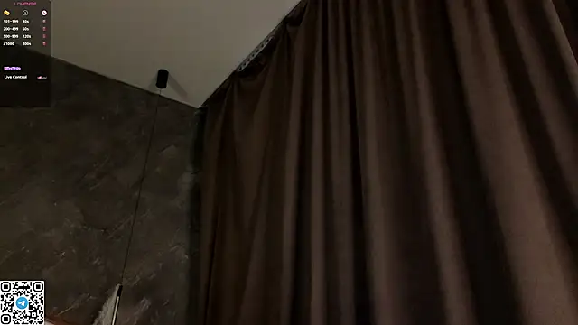 VincenzaGarigliano online show from 10-27-25, 01:09