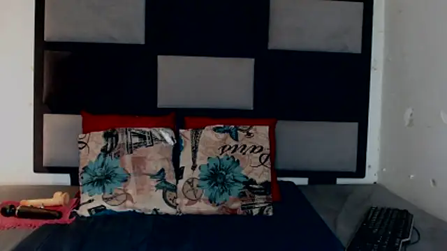 Freaky-boobs online show from 11-10-25, 08:19