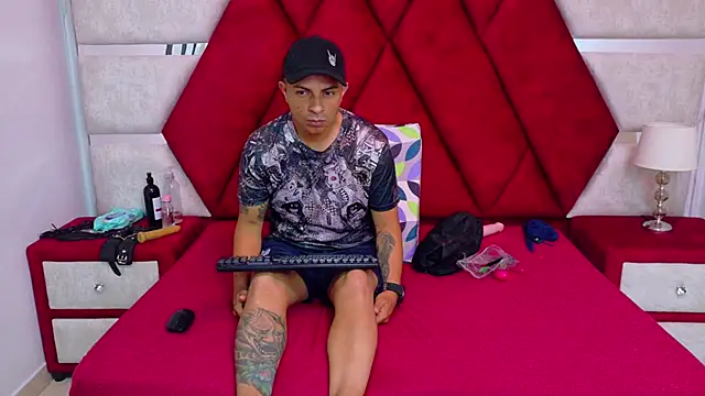 Kity spiderr online show from 10-16-25, 12:28