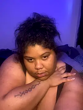 Snapshot of BlaxicanaMami chatting on 09-12-25, 07:58 BlaxicanaMami online show from 09-12-25, 07:58