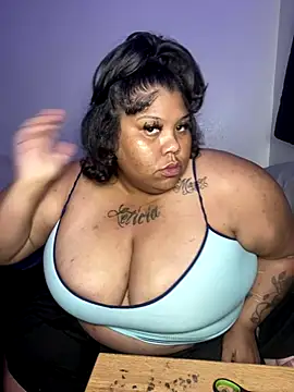 BlaxicanaMami online show from 10-11-25, 06:01