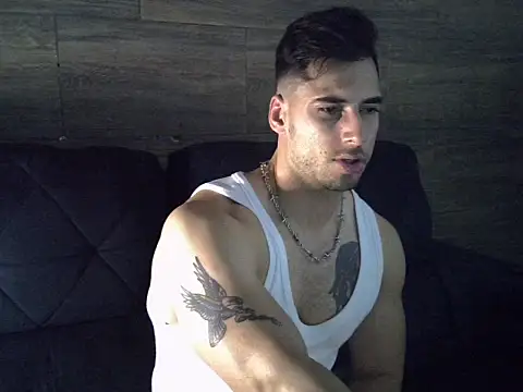 Snapshot of carvandy chatting on 09-13-25, 09:14 carvandy online show from 09-13-25, 09:14