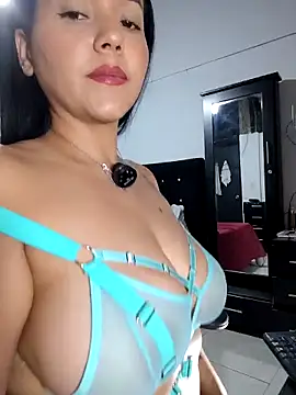 karly hot  online show from 03-11-26, 12:27