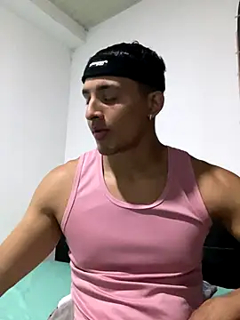 Snapshot of Smith_Fitness chatting on 09-29-25, 12:54 Smith Fitness online show from 09-29-25, 12:54