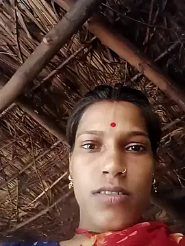 Snapshot of Juwala_Mukhi chatting on 09-22-25, 04:31 Juwala Mukhi online show from 09-22-25, 04:31