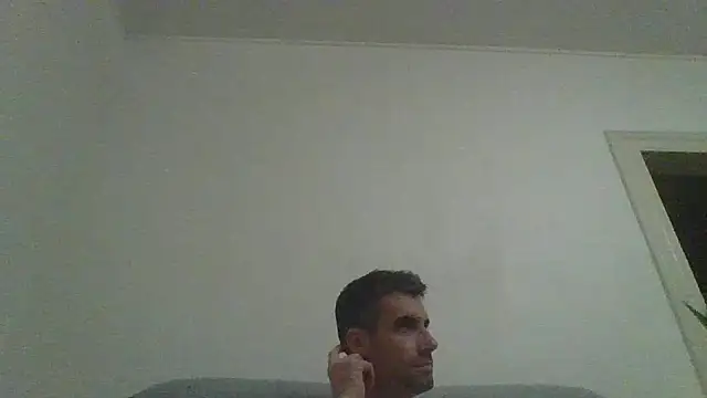 JulioIsHere4you online show from 10-26-25, 01:55