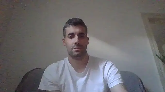 JulioIsHere4you online show from 10-26-25, 02:01