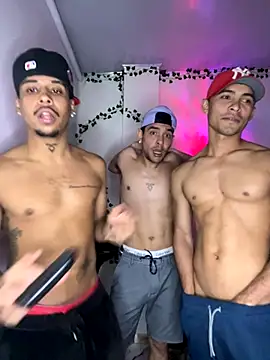 Owen Benkosky online show from 11-04-25, 03:27