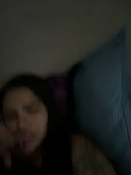 Snapshot of danilyns chatting on 01-06-26, 06:11 danilyns online show from 01-06-26, 06:11