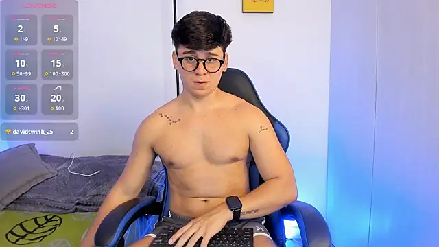 Gingertwink n online show from 05-30-26, 12:19