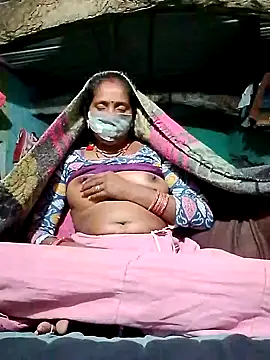 CUTE-004 online show from 11-15-25, 04:25