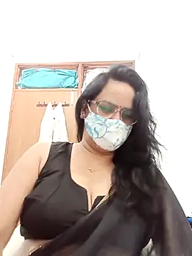 Snapshot of Your-vipasha chatting on 05-12-26, 05:26 Your-vipasha online show from 05-12-26, 05:26