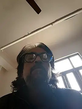 malhotra21 online show from 12-21-25, 09:27