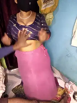 CUTE BHABI 1 online show from 01-12-26, 03:50