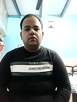 Snapshot of BromidicTrailing chatting on 11-05-25, 05:07 BromidicTrailing online show from 11-05-25, 05:07