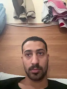 Hehjehjeqll online show from 04-17-26, 12:30