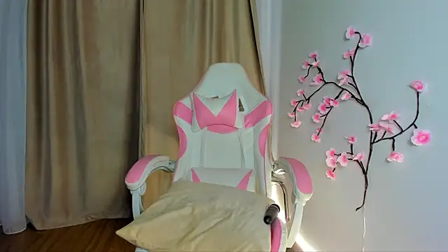 Anya Belle online show from 06-10-26, 04:50